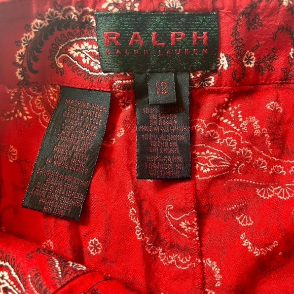 Ralph Lauren RLL Paisley Print Shorts Size 12 Red Black White Preppy Casual - Picture 5 of 5